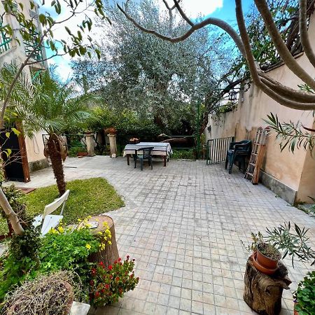 Villa House With Garden Noto Esterno foto